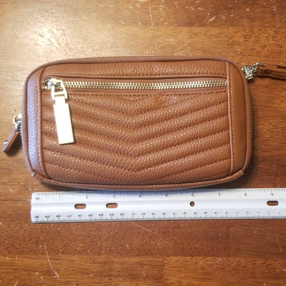 Steven Madden Tan Wristlet